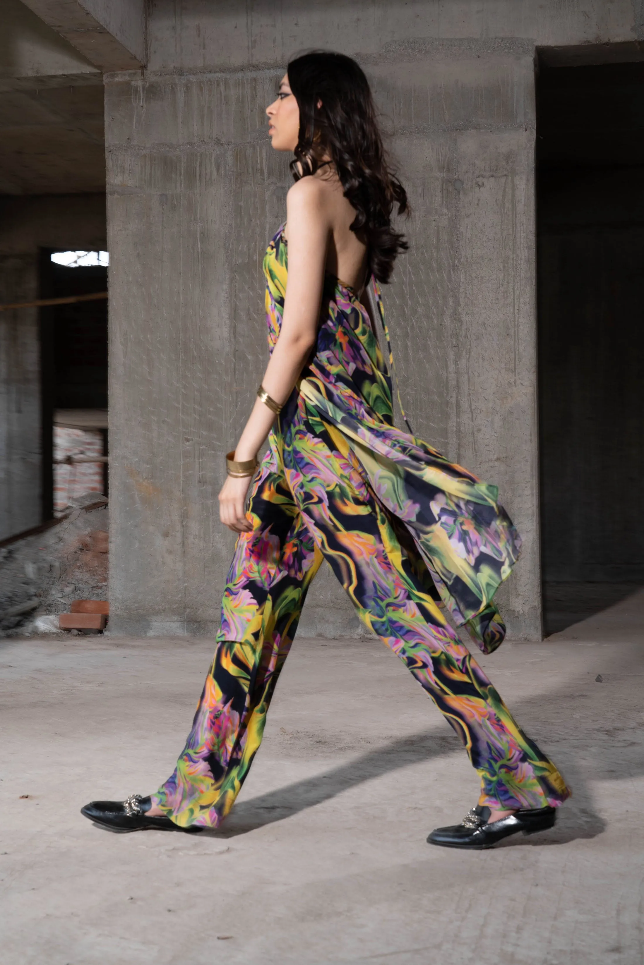 Island Oasis Printed Crepe Pants