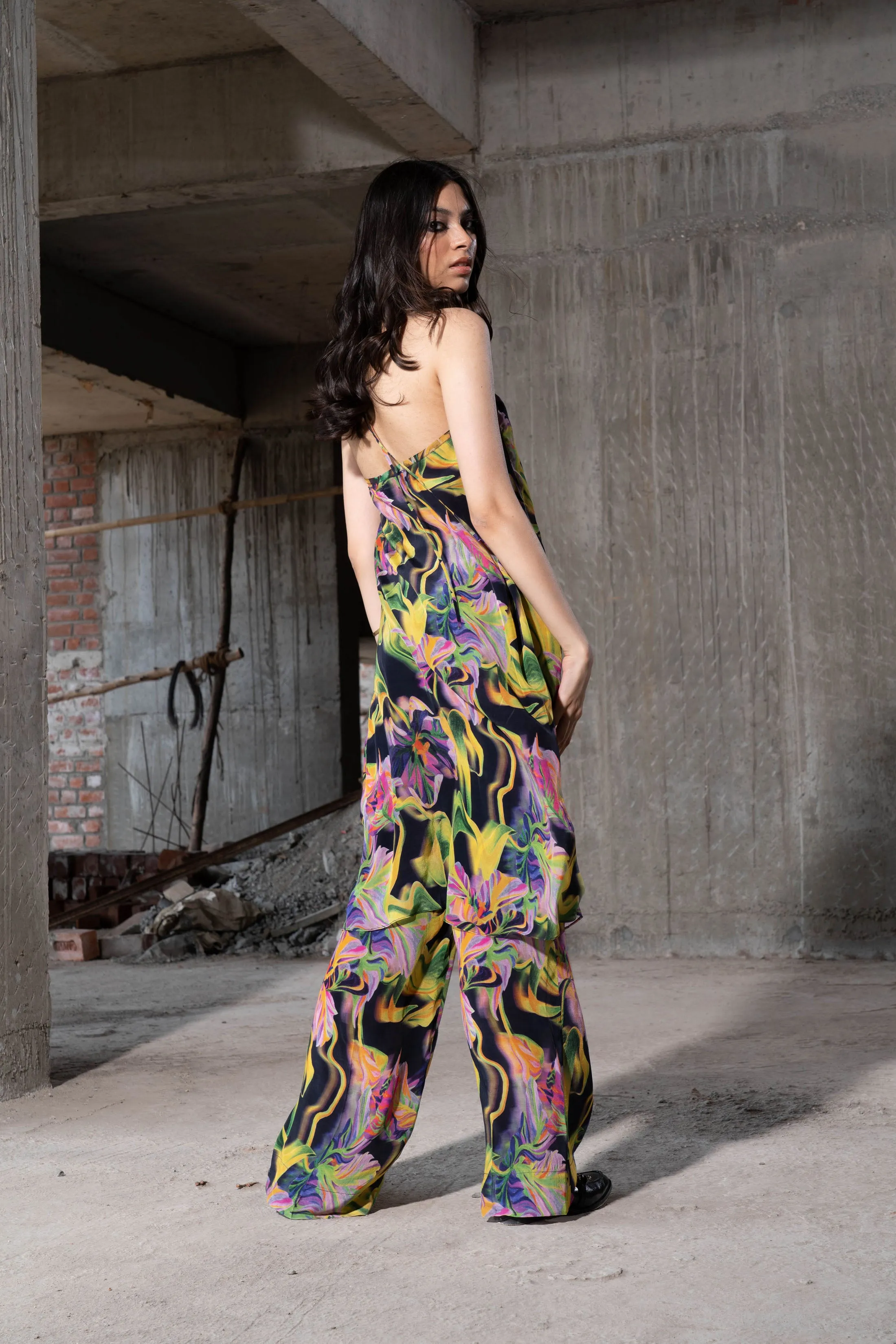 Island Oasis Printed Crepe Pants