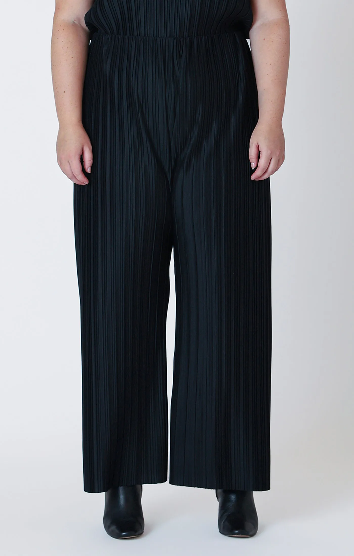 Pull On Pleated Pants